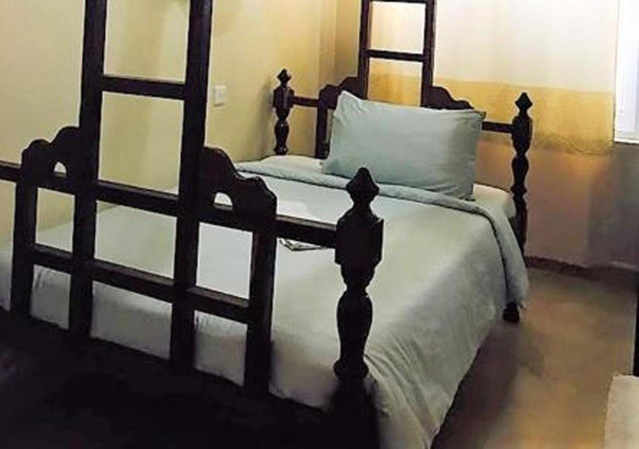 Kays Lodge Dar es Salaam Bagian luar foto