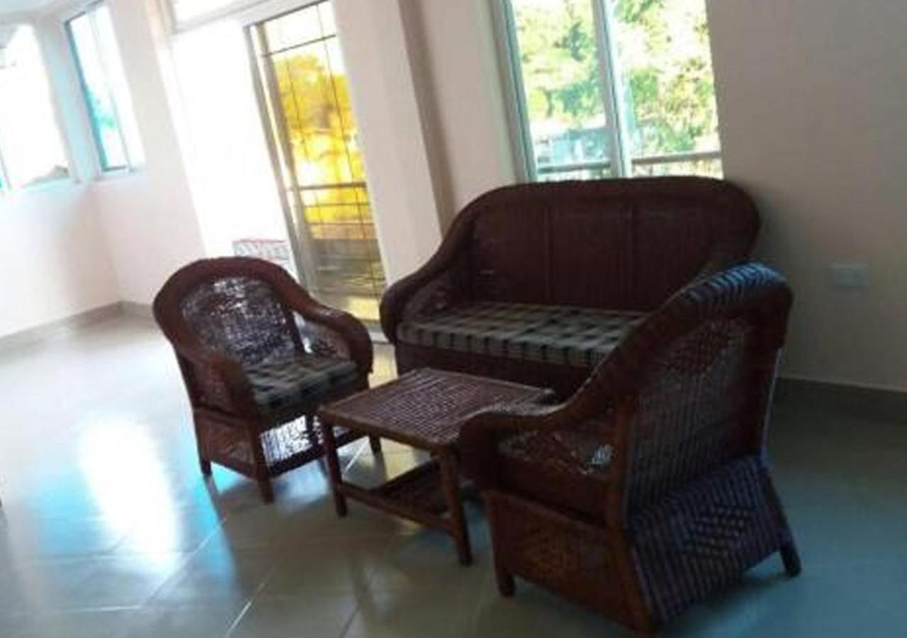 Kays Lodge Dar es Salaam Bagian luar foto