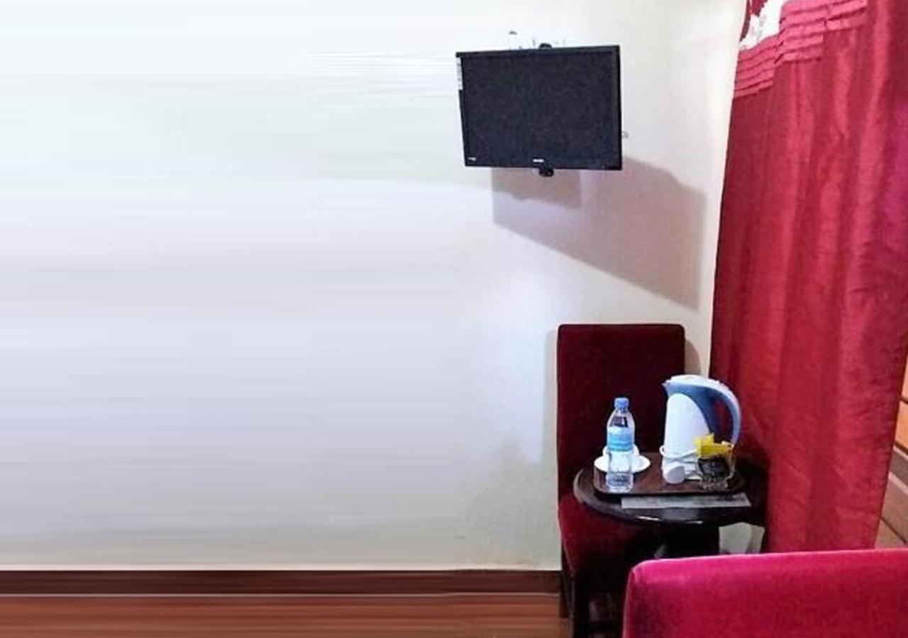 Kays Lodge Dar es Salaam Bagian luar foto